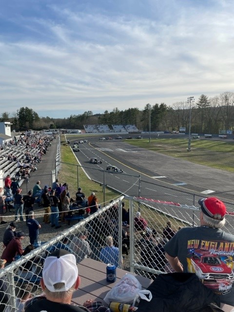 My weekend in seven photos. Racing, bikes, racing and a flag. | Bear ...